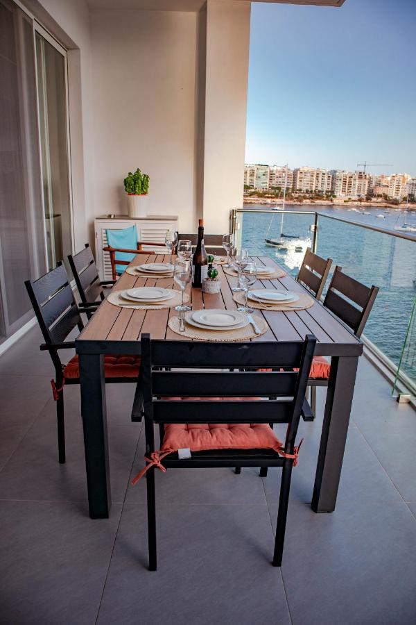 Seafront Two Bedroom Apartment Сент Джулианс Экстерьер фото